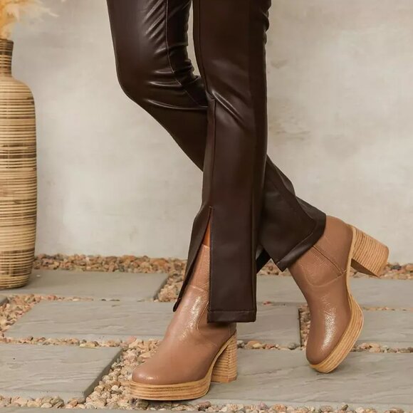 Oasis Society Chunky Heeled Ankle Boots - Picture 1 of 7